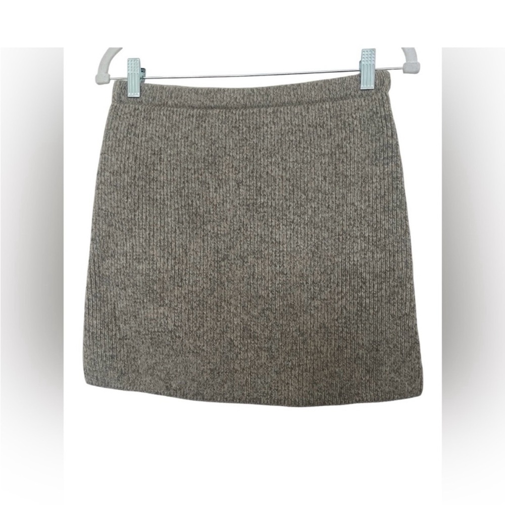 NWOT - ZARA skirt